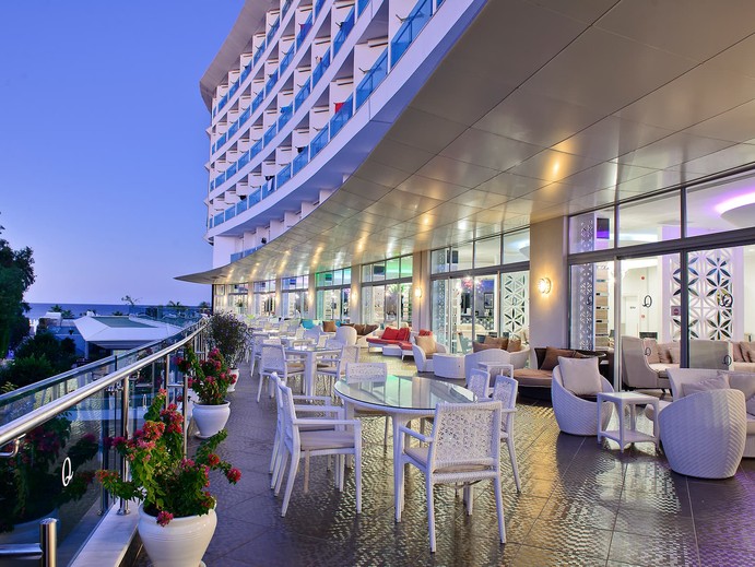 Q Premium Resort
